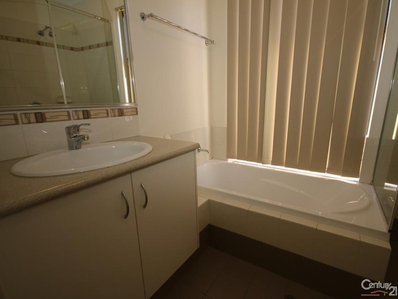 2/2 Bright Street, Carey Park WA 6230