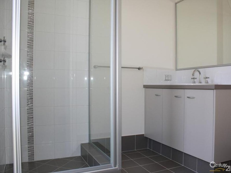 2A Lunar Avenue, Australind WA 6233