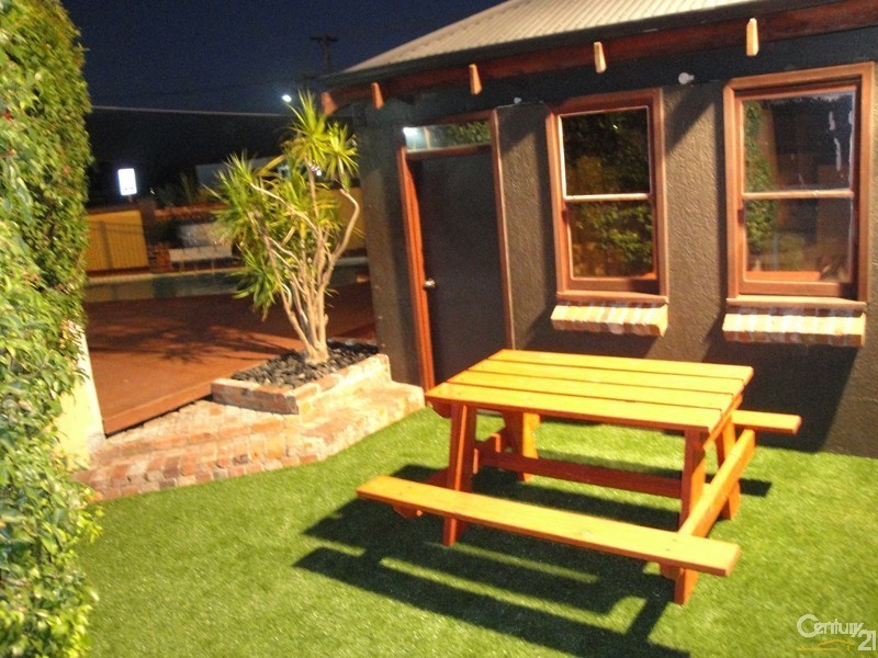 7 Ramsay Road, Bunbury WA 6230