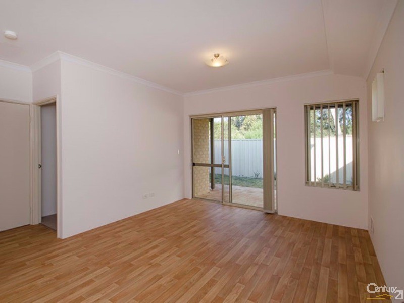 4/76 Blue Wren Drive, Eaton WA 6232