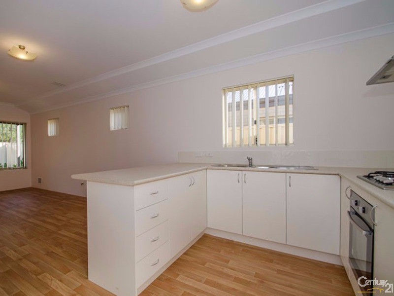 4/76 Blue Wren Drive, Eaton WA 6232