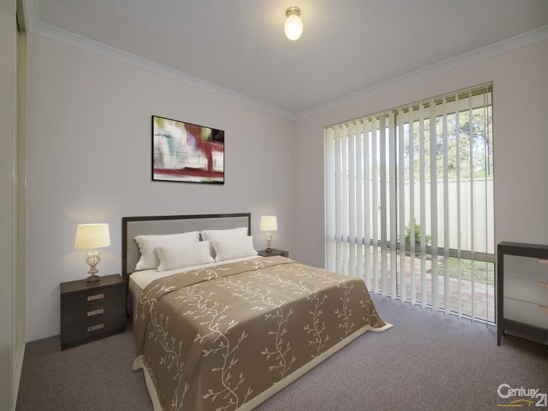4/76 Blue Wren Drive, Eaton WA 6232