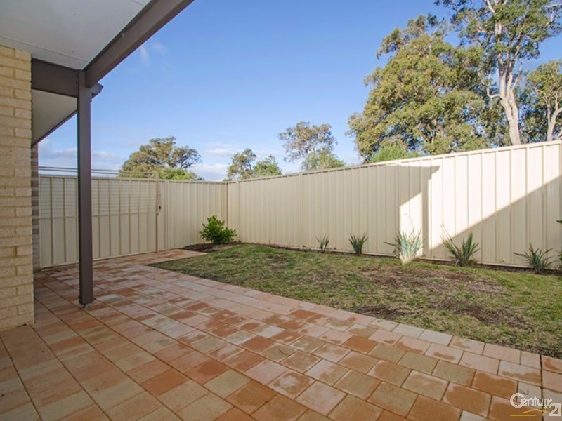 4/76 Blue Wren Drive, Eaton WA 6232