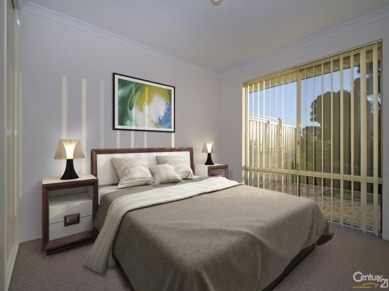 18/76 Blue Wren Drive, Eaton WA 6232