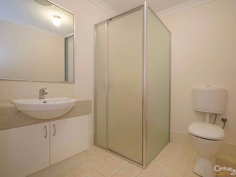 18/76 Blue Wren Drive, Eaton WA 6232