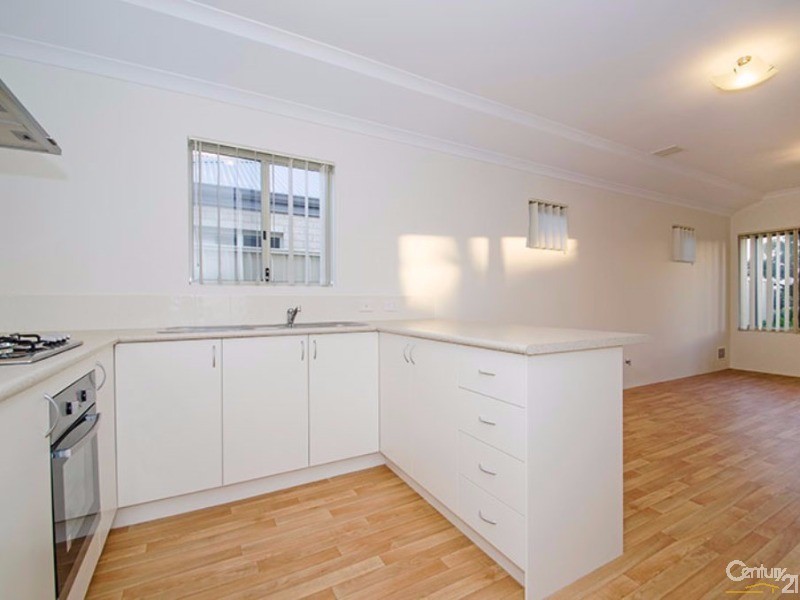 21/76 Blue Wren Drive, Eaton WA 6232