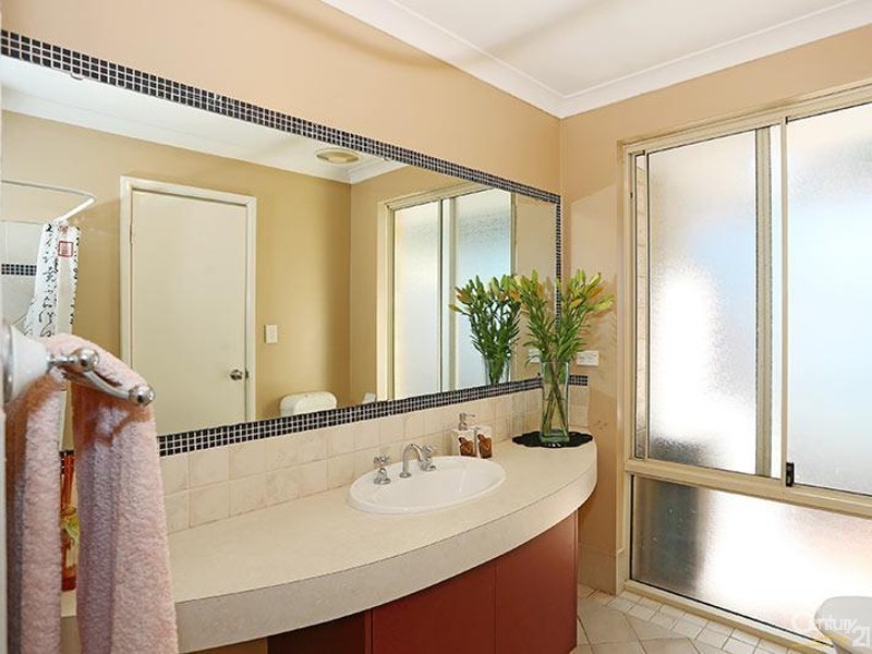 9 Nyabing Way, Withers WA 6230