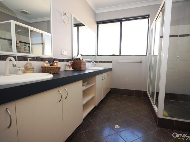 3 Dunham Link, Eaton WA 6232