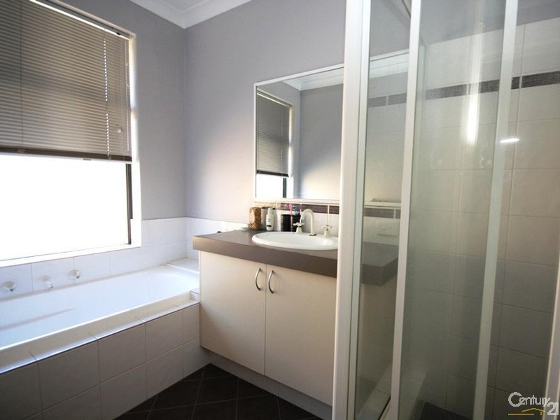 3 Dunham Link, Eaton WA 6232