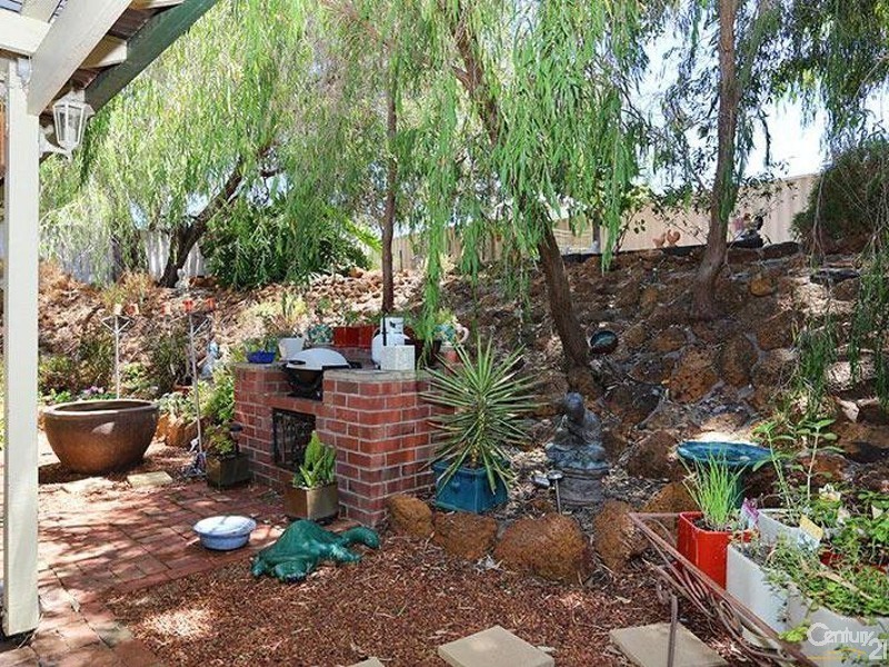 17 Marshall Road, Australind WA 6233