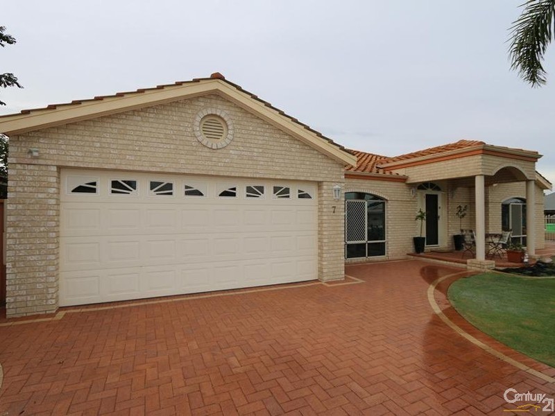 7 Troon Court, Bunbury WA 6230