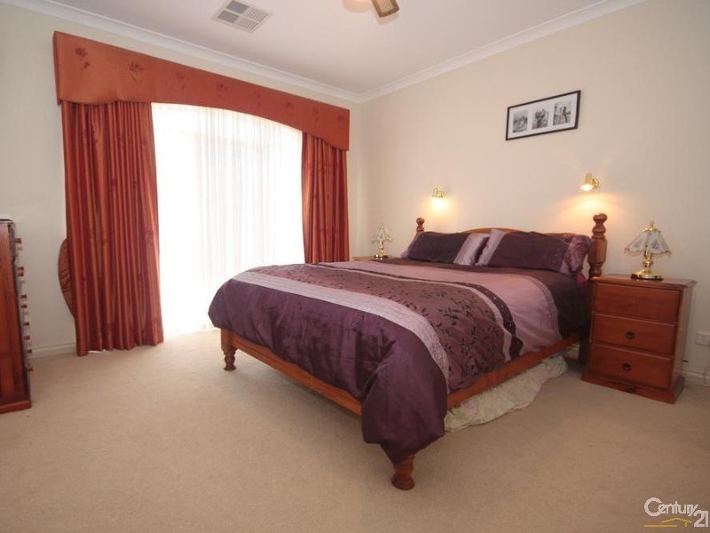 7 Troon Court, Bunbury WA 6230