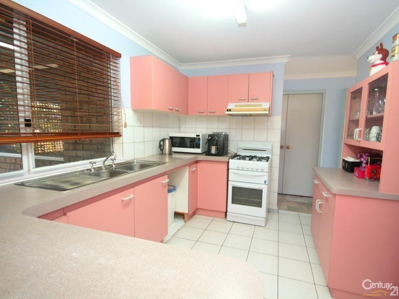 6 Aylesbury Place, Australind WA 6233
