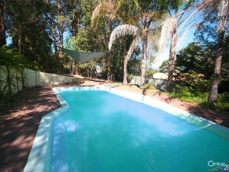 6 Aylesbury Place, Australind WA 6233