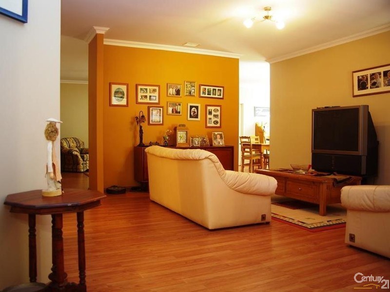 112 Jules Road, Gelorup WA 6230