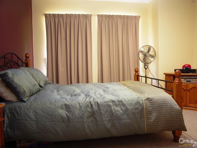 112 Jules Road, Gelorup WA 6230