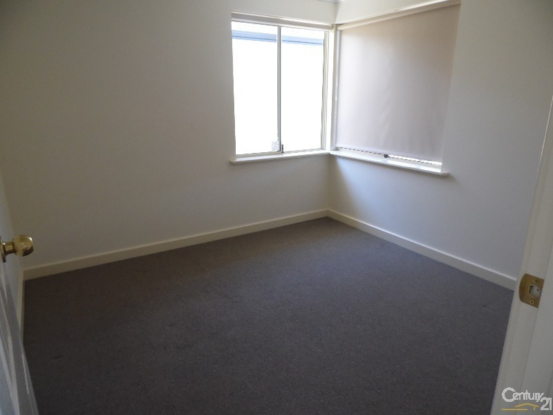 81 Maidment Parade, Dalyellup WA 6230