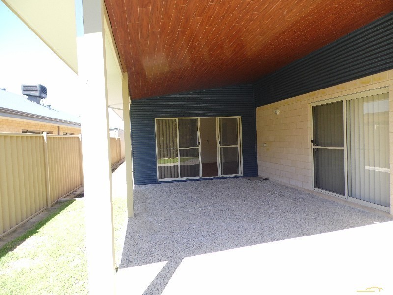 81 Maidment Parade, Dalyellup WA 6230