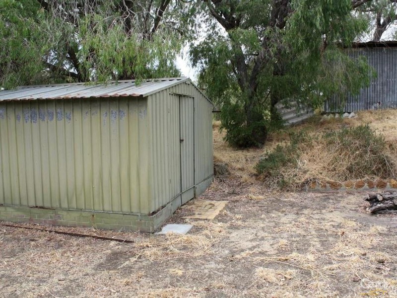 201/7  Rothesay Crescent, Australind WA 6233