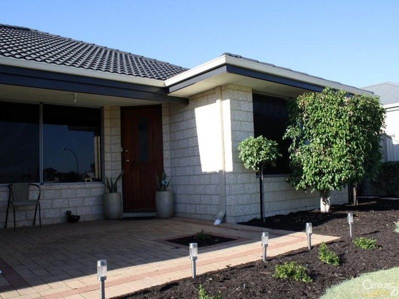14 Emerald Way, Australind WA 6233