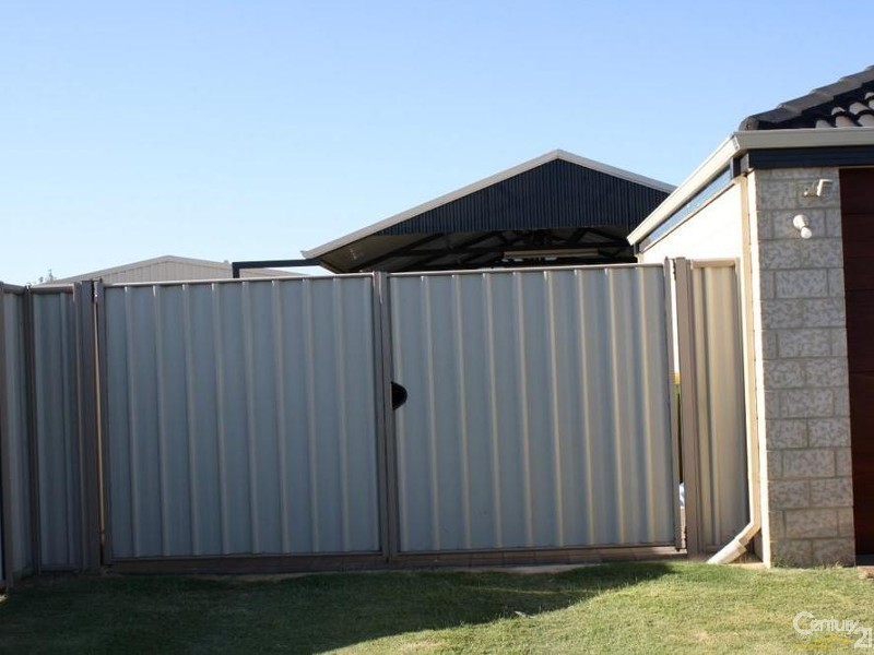 14 Emerald Way, Australind WA 6233