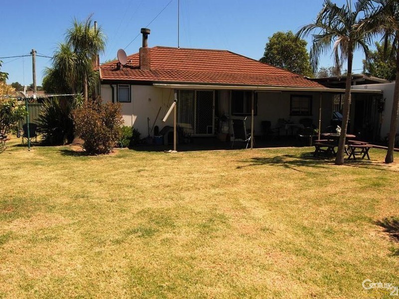 6 Ash Avenue, Harvey WA 6220