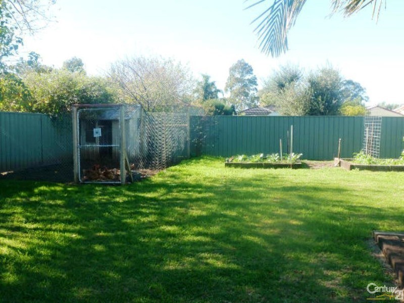 6 Ash Avenue, Harvey WA 6220