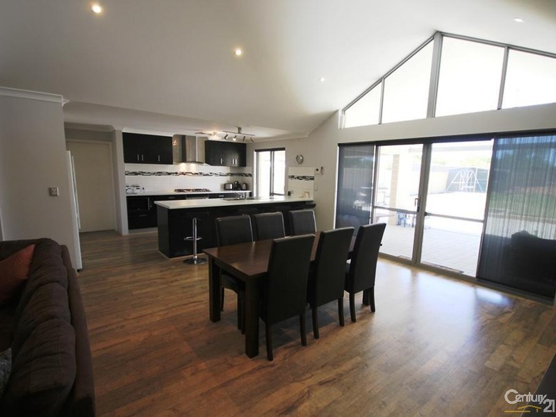 161 Braidwood Drive, Australind WA 6233