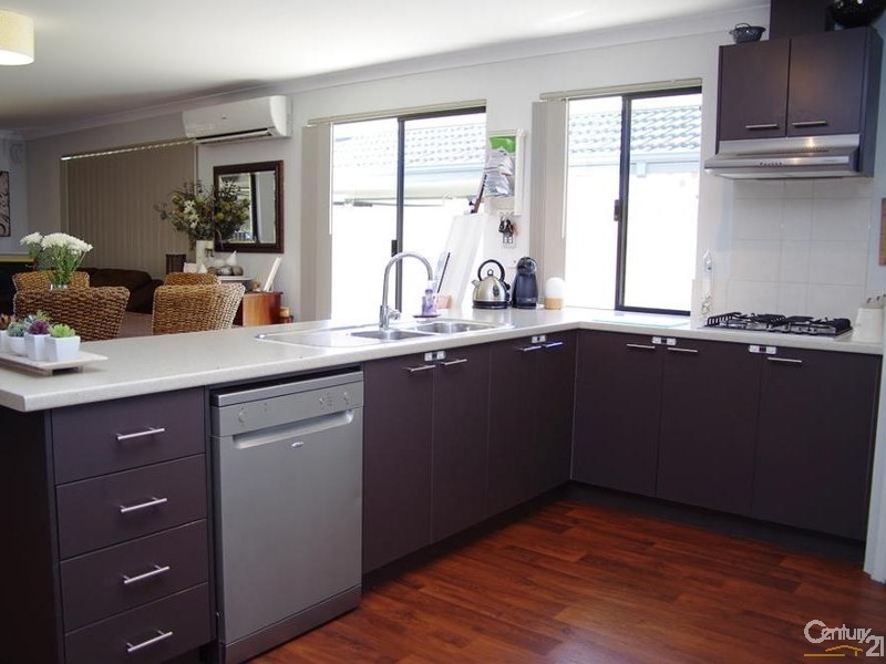 5 Bombay Terrace, Dalyellup WA 6230