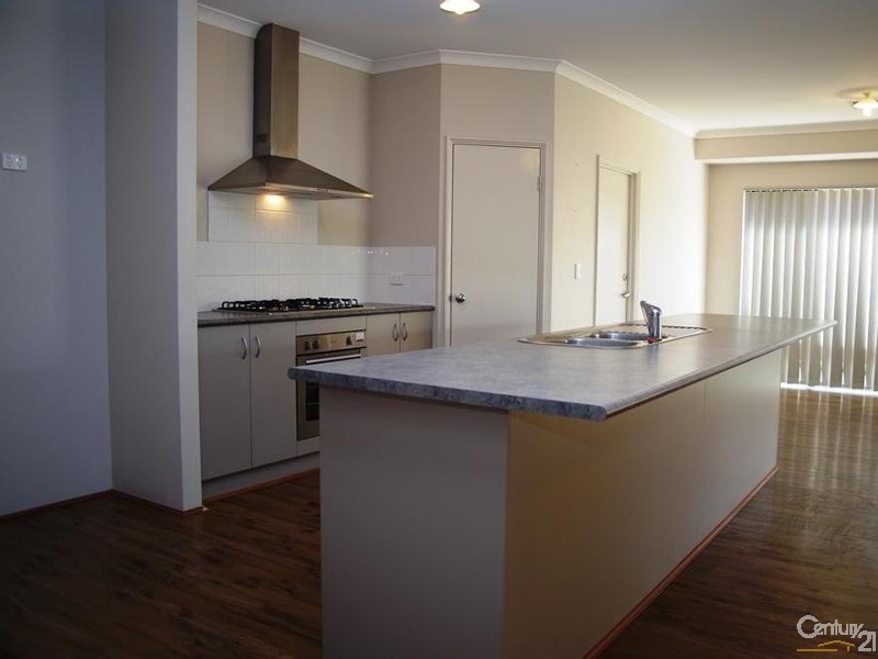 15 Edwinstone Close, Dalyellup WA 6230