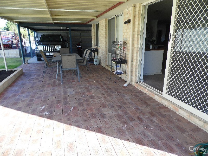 58 Somerville Drive, College Grove WA 6230