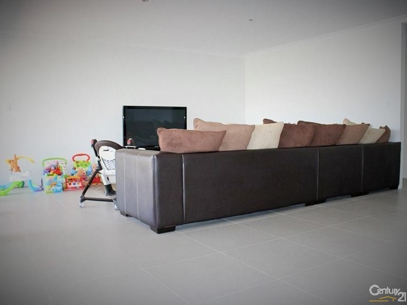 32 Denebola Drive, Australind WA 6233