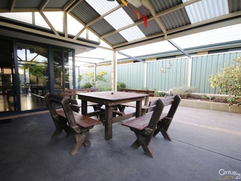 5 Connemara Way, Australind WA 6233