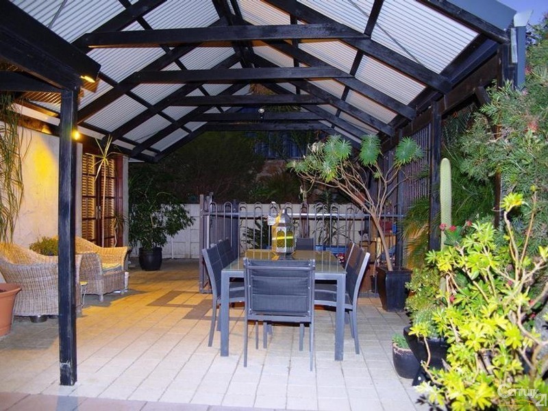 11 Blue Manna Place, Australind WA 6233