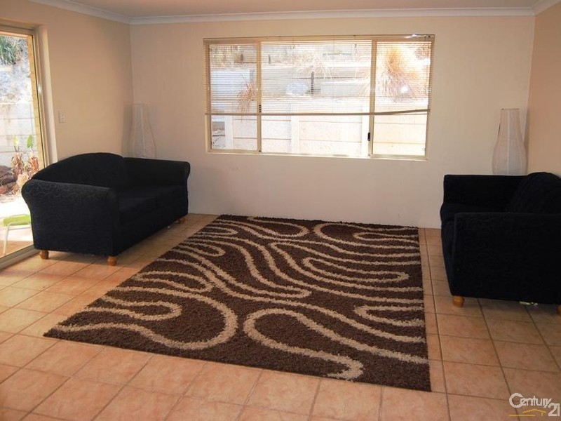 23 Parkfield Way, Australind WA 6233