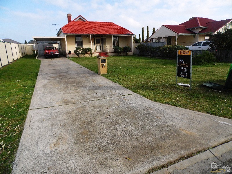 53 Clarke Street west, South Bunbury WA 6230