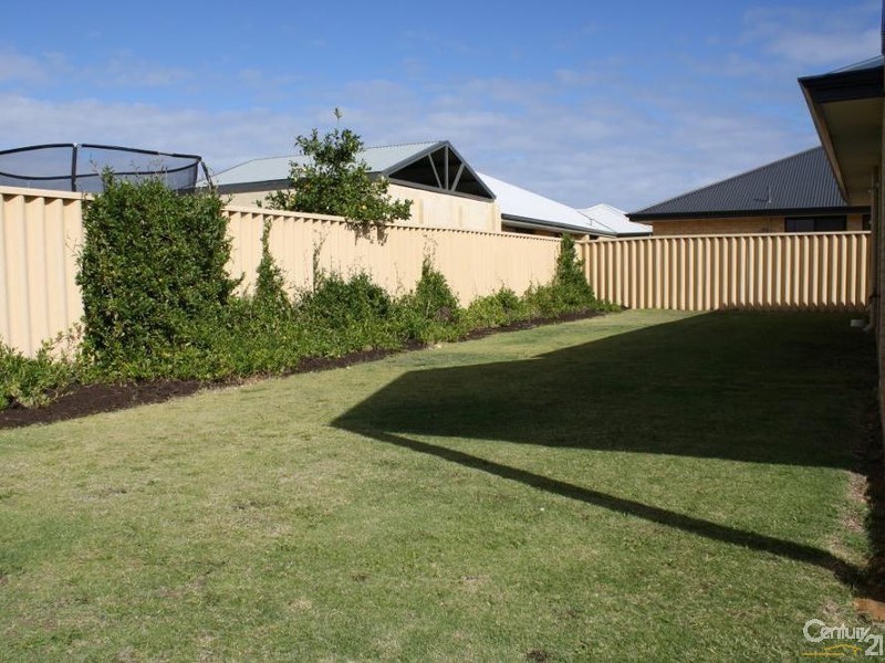 4 Nornt Link, Dalyellup WA 6230