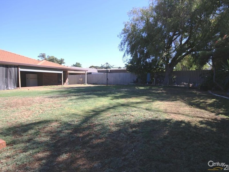 20 Knight Street, South Bunbury WA 6230