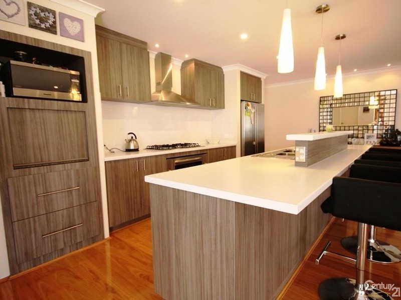 16 Supanova Lane, Australind WA 6233