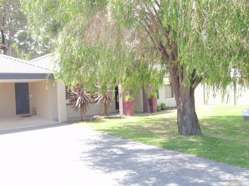 5 Hyacinth Lane, Glen Iris WA 6230