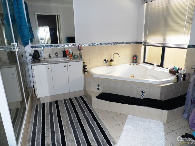 44 Gascoyne Circle, Millbridge WA 6232