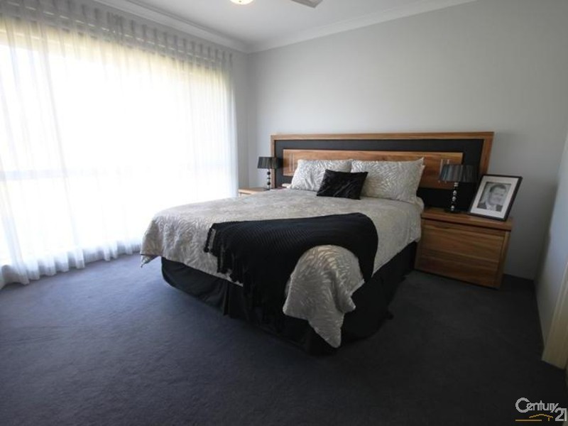 43 Travers Drive, Australind WA 6233