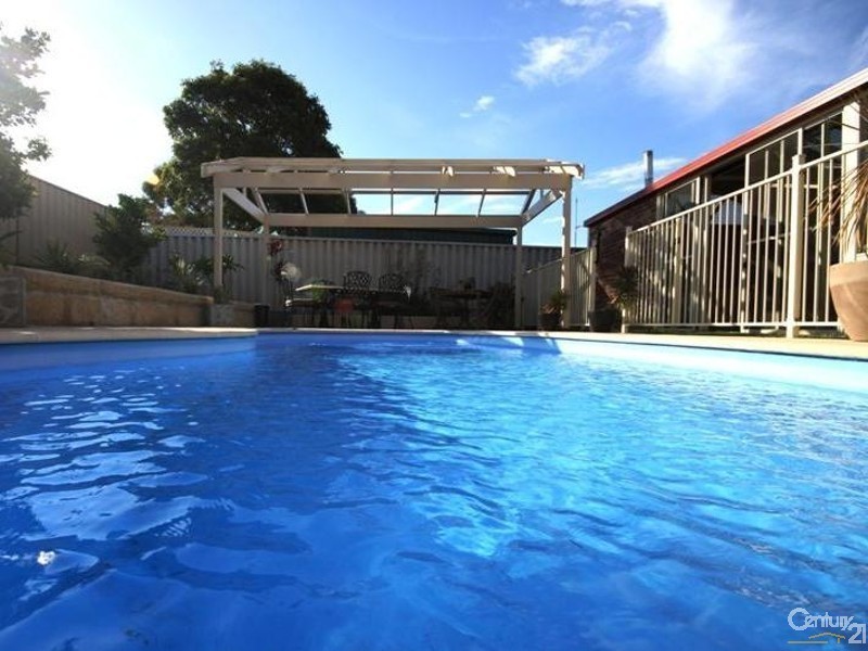 43 Travers Drive, Australind WA 6233