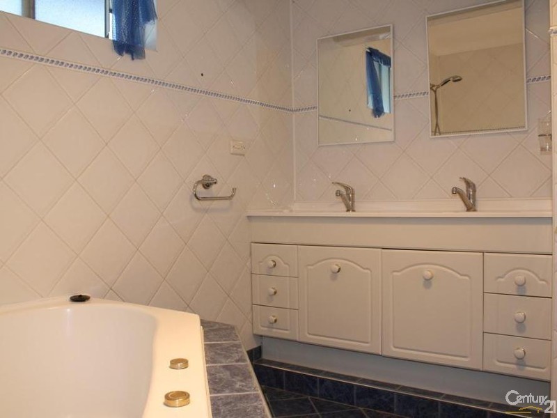 72A Fitzgerald Way, Australind WA 6233