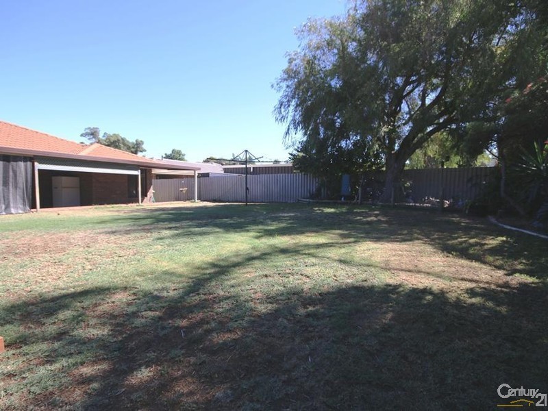 20 Knight Street, South Bunbury WA 6230