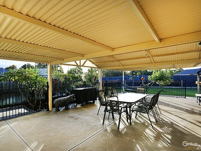 1 Westbury Way, Australind WA 6233