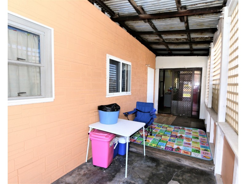 98 Wittenoom Street, Collie WA 6225