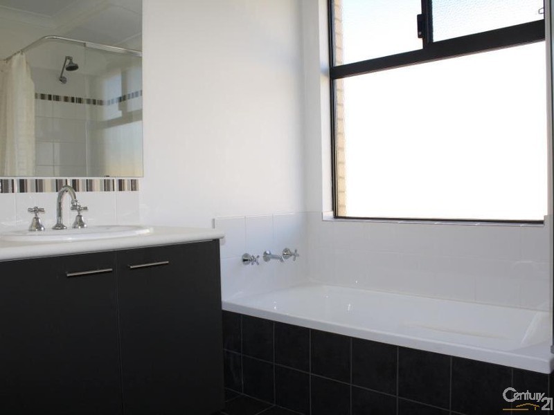 36  Lewana Approach, Dalyellup WA 6230