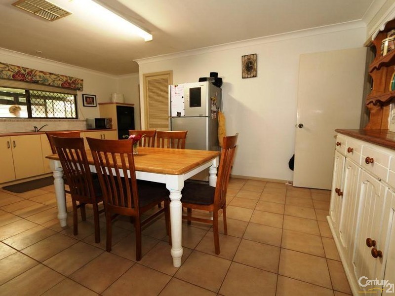 26 Barr Road, Carey Park WA 6230