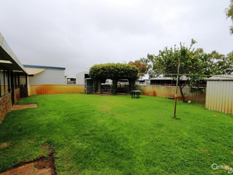 26 Barr Road, Carey Park WA 6230
